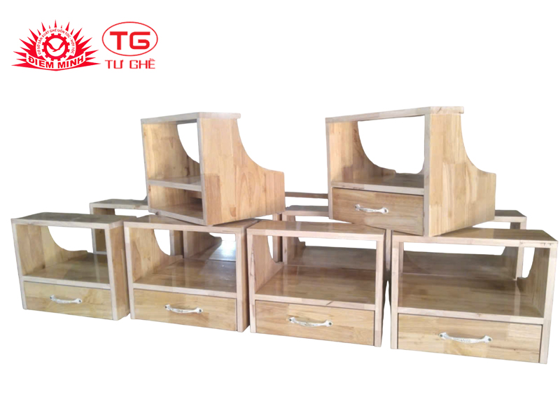 Ghế gác chân nail DM03
